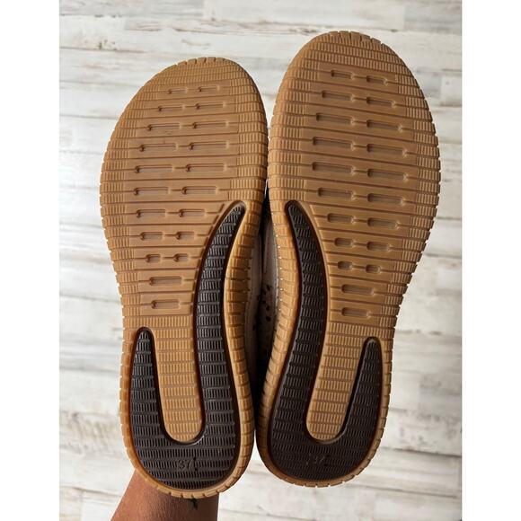 Spring Step taupe beige floral cutout loafers NEW sz 37/7 - Picture 2 of 5